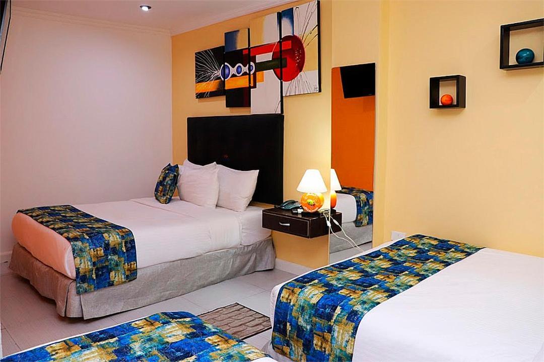 Hotel Alto Mar Catia La Mar エクステリア 写真